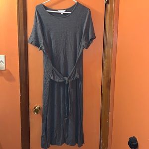 *3 for $25* Time & Tru dark gray color Dress w/ attached belt Size XXL(20)